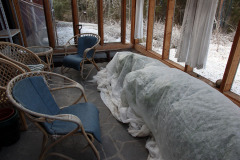 Heating plants in conservatory in winter - Kasvien lämmitys viherhuoneessa talvella