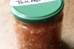 Preserving tomato salsa - Tomaattisalsan säilöntä